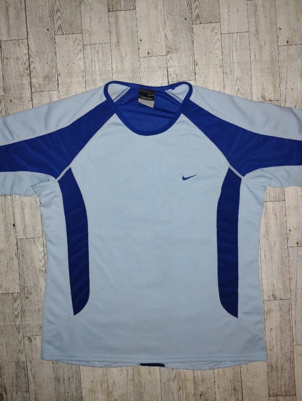 Vintage Nike Light Blue and Royal Blue Athletic Shirt Size Medium
